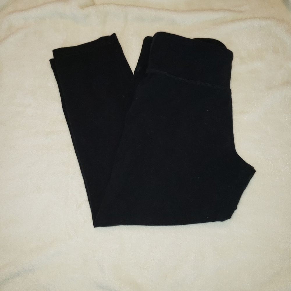 Victoria's Sport Capri Legging
